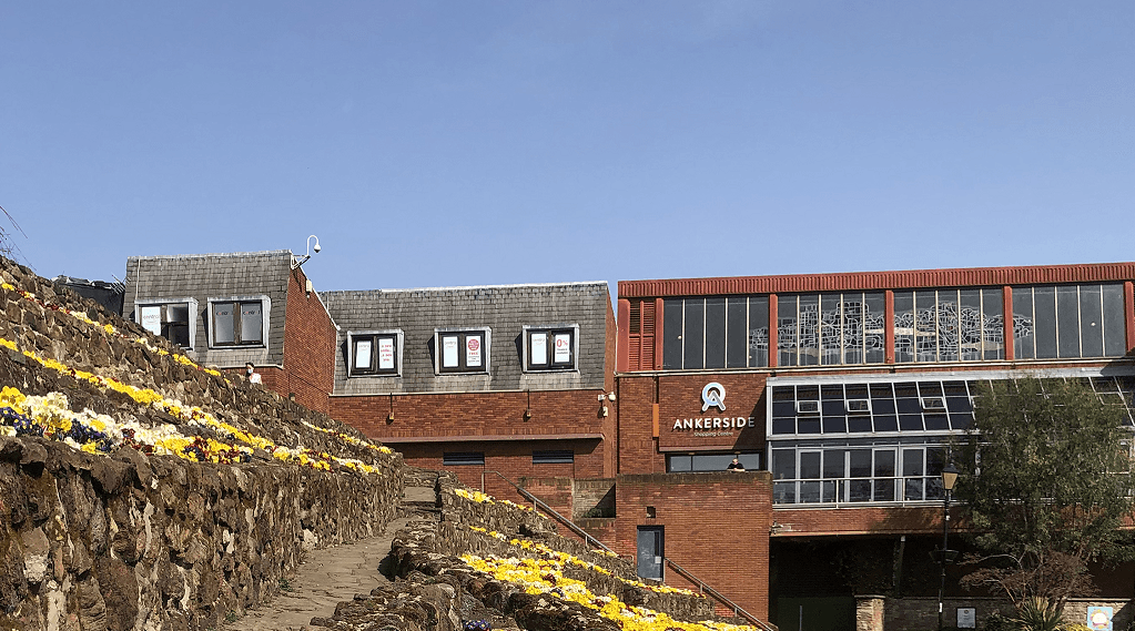Council scheme opens the door for start-ups and independents at Ankerside — Tamworth news photo
